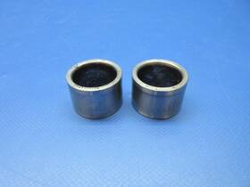 0525-1381 Cessna Br1916 310 / 310r Bearing Nose Gear Trunnion P/n Lot Of 2