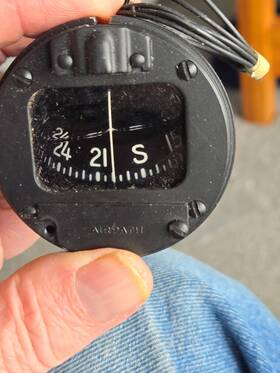 C2200-l4 Cessna C220-l4 Airpath Compass