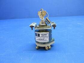 C292501-0107 Cessna 177 Acs Products Ignition Switch With Key Tested 1024-1216