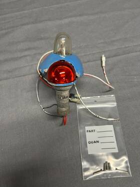 C622001-0201 Cessna Left Hand Wing Nav Light And Strobe Assembly With Cover