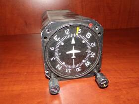 C661075-0105 Cessna 200-5hc Directional Gyro
