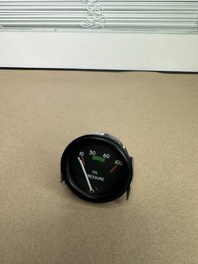 C662002-0102 Cessna Oil Pressure Gauge D2584