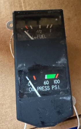C669504-0101 Cessna Fuel And Oil Pressure Engine Gauge Cluster