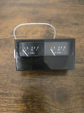 C669511-0101 Cessna 150m Fuel Quantity Instrument Cluster