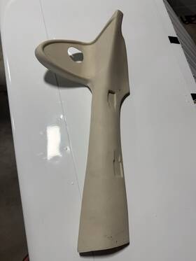 K0711133-50 Cessna 172 Rh Doorpost Trim 172h 172i 172k