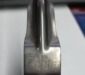 Nh1000897-30 Cessna P/n Clamp No Bolt/nut
