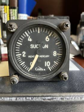 S-1300 Cessna Vacuum Suction Gauge