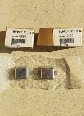 S2439-2 Cessna Lot Of 2 Filter Both Appear Unused