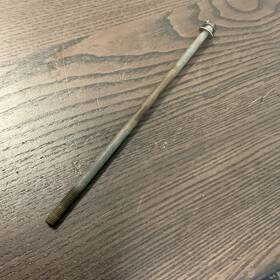 S2480-1 Cessna 172n Battery Hold Down Bolt P/n