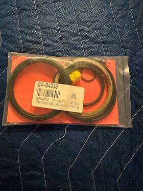 Tc340ms-1 Cessna Aircraft Main Strut Seal Kit P/n New Surplus St