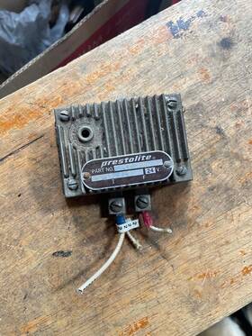 Vsf-7403 Cessna Pn S Voltage Regulator By Prestolite 401 402 414 421