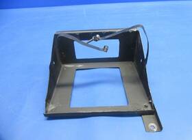 0824-780 Champion 4-1107-3 7eca Citabria Battery Stand / Box P/n