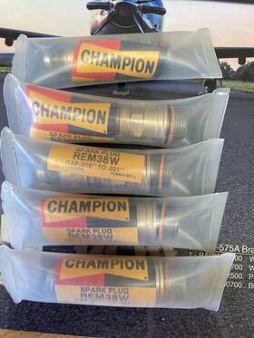 Rhm38w Champion Iridium Spark Plug Gap 019 Inch Nominal