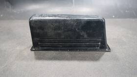 12219-002 Cirrus Sr20 Glove Box