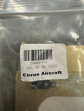 20660-004 Cirrus Seal Flapper - Part