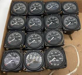 Dsf-1505 Consolidated Airborne Lot Of 14 Vintage Indicator Fuel Quantity Dsf 1505 Gauge Steampunk