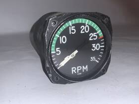 57-5aw Consolidated Instrument Inc. Twin-tach For Aircraft From Pa30