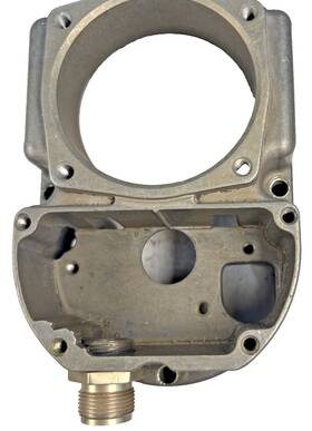 10-50757y Continental Magneto Housing New