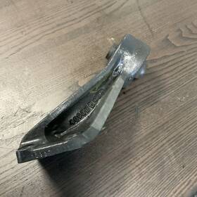 O-470-7 Continental 40639 Left Front Engine Mount Bracket P/n
