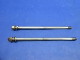 0325-876 Continental 537466 Go-300-a Bolt 8-13/16 Inch P/n Lot Of 2