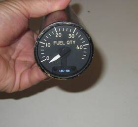 6883707-1 Cosolidated Pennycap Gaging Fuel Quantity Gauge Ind Dsfg1579 Inch 8 L