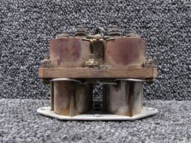 6046h39a Cutler-hammer Current Relay Assembly Volts 24-28
