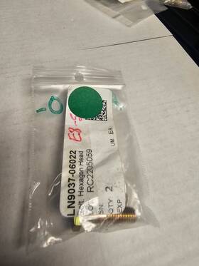 Ln9037-06022 Diamond Bolt