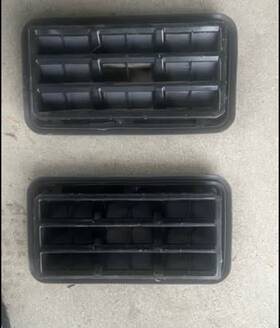 68217856aa Dodge Challenger Rear Cabin Air Vent