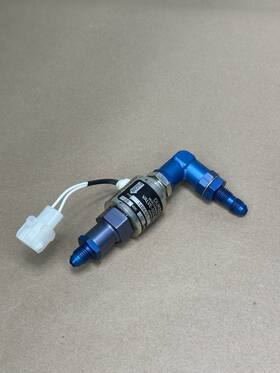 101-380018-3 Dukes 1484-00-3 Solenoid Valve 28v D2657