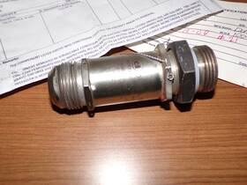 1553-00-18 Dukes Cessna Inline Check Valve