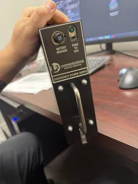 501-1712-02 Duncan Aviation Emergency Power Supply