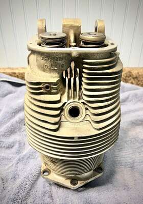 O-300 Eci Aec 35614 Titan Continental O-200 / Cylinder Used