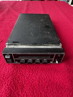 Id772-0004 Edo-aire / Mitchell Flight Controller Computer Radio With Tray 14v