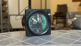 1u028-205-7 Edo-aire Supplied By Beechcraft 1u028-005 Manifold Pressure/fuel Flow Indicator P/n S/n 5