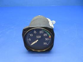 22-280-04 Garwin Cessna 310 Dual Tachometer With Connector Warranty 1025-167