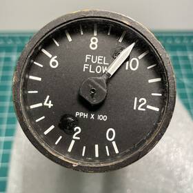 8dj99lwa1 Ge Aircraft Part Fuel Flow Indicator 0-1200 Pph Type Efu-15/a-7 Part#