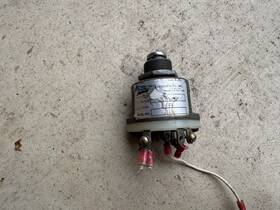 A-510-xx Geades Aircraft Part Key Switch No By Dana