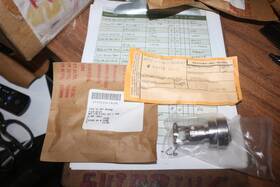 5935-01-067-8626 General Dynamics C9256-22-3 Nos F-16 Electrical Connector Cable Clamp Pn