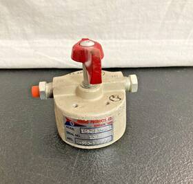 169-380086-1 Gerdes Beechcraft Fuel Selector Valve With Handle And Service Inst