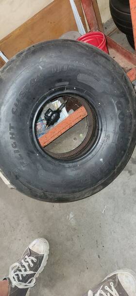 301-124-005 Goodyear Flight Custom Iii Tubless Aviation Aircraft Tire 8.50-10 8 Ply