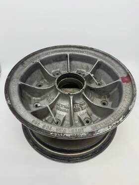 95-21176 Goodyear Wheel