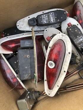 42895-1-16870 Grimes Tandem Oscillating Nav Light Ar