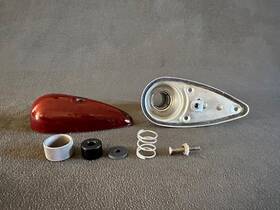 B3307-4 Grimes Beech Baron Wing Nav Light Lh Lower Red P/n New Surplus
