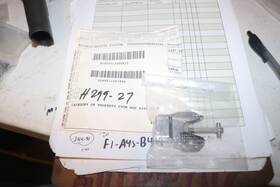 5340-01-210-7995 Hartwell H299-27 Nos Push Latch Pn 299-27