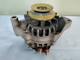 E8-7024-14 Hartzell Power Plane Alternator E8-7024-8 Volts Are 24 As Removed