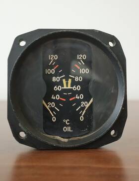 580-113 Hickok Electrical Vintage Us Trainer Dual Oil Temperature Gauge No