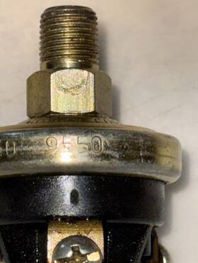 S-76073-40-9550 Hobbs Corp Valve Solenoid/oil Pressure Switch Sensor