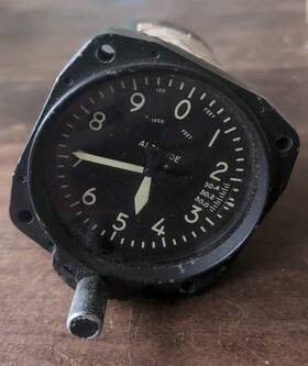 15404 Houston Aircraft Instruments Untested Parts 1987 Altimeter 20000 Feet
