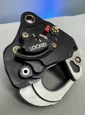 528-028-55 Hutson Aerospace Inc. Talon Lc Hydraulic Cargo Hook For Airbus Ec135 Ec145 T2 H145 3 600 Lbs Vgc