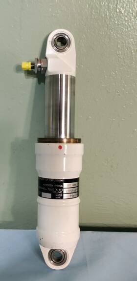 0346-800 Jihlavan 0436-800 Oleo Nose Strut Absorber For Sr22 #0346-800 As Removed